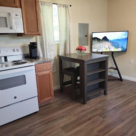 Charming 1Br Efficiency Apt Near Ttu & Downtown Cookeville Exterior photo